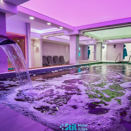 Stil Motel & Spa ตัชนัด ภายนอก รูปภาพ
