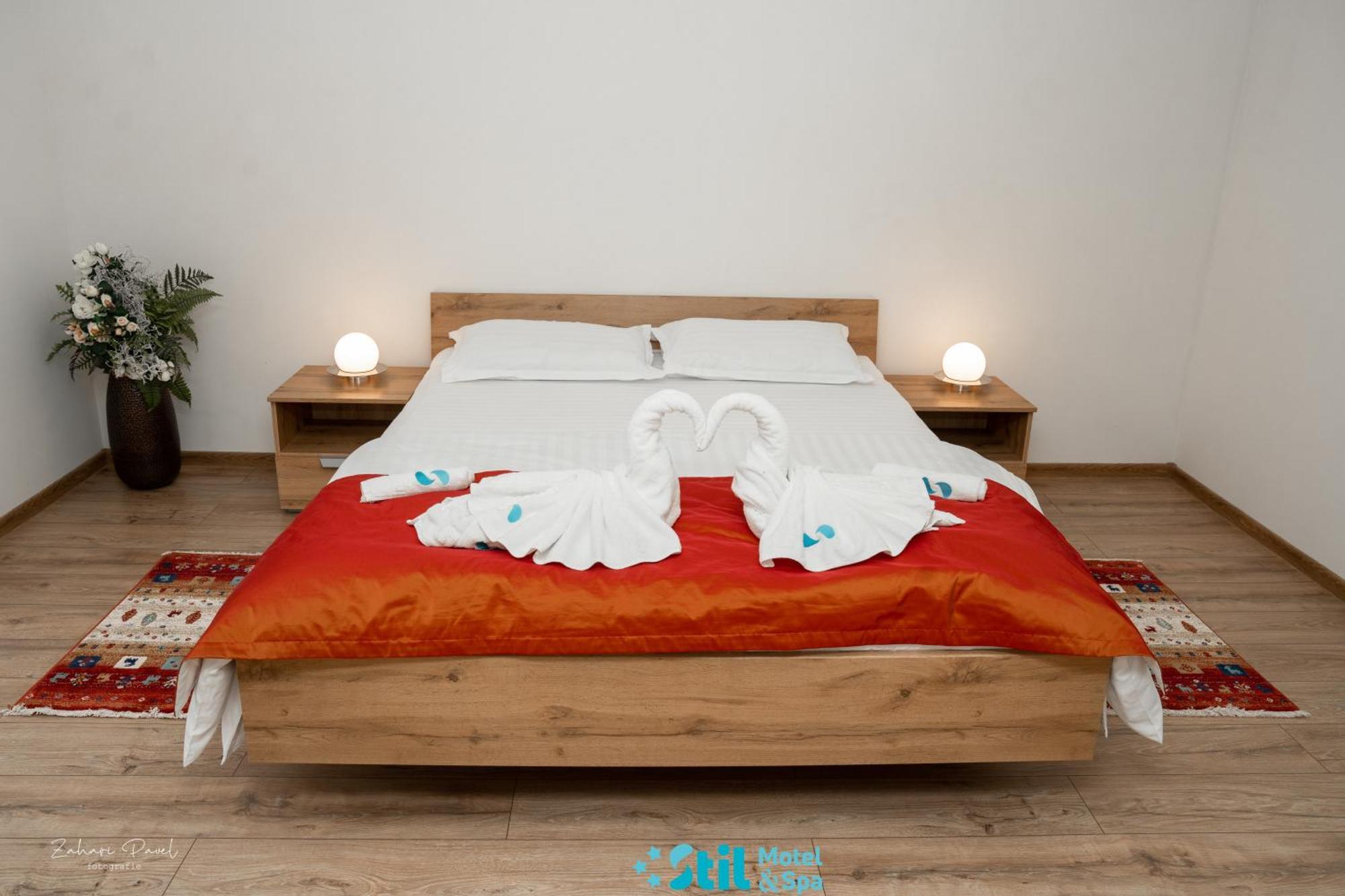 Stil Motel & Spa ตัชนัด ภายนอก รูปภาพ