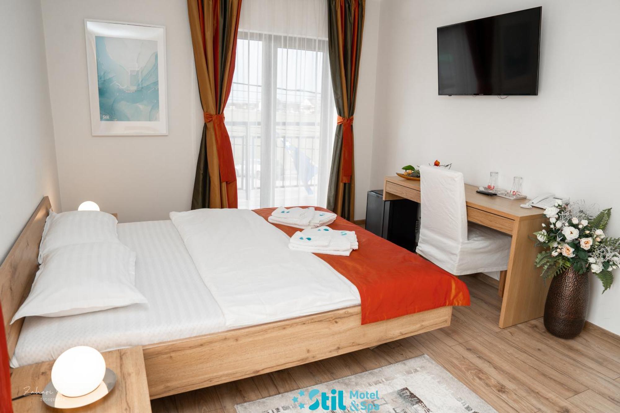 Stil Motel & Spa ตัชนัด ภายนอก รูปภาพ
